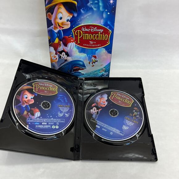 Pinocchio (Two-Disc 70th Anniversary Platinum Edition) DVDs - Picture 3 of 6